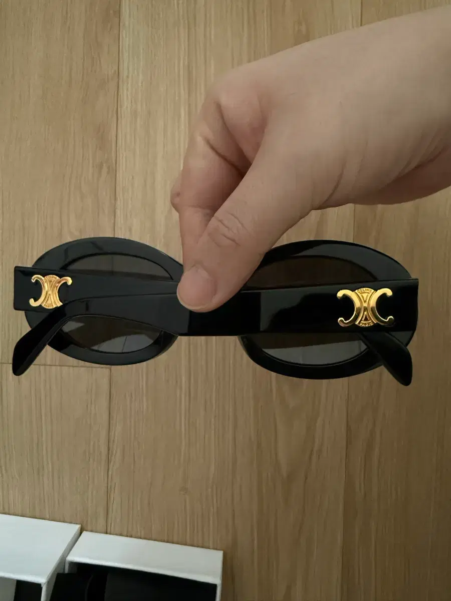 thumbnail-4
